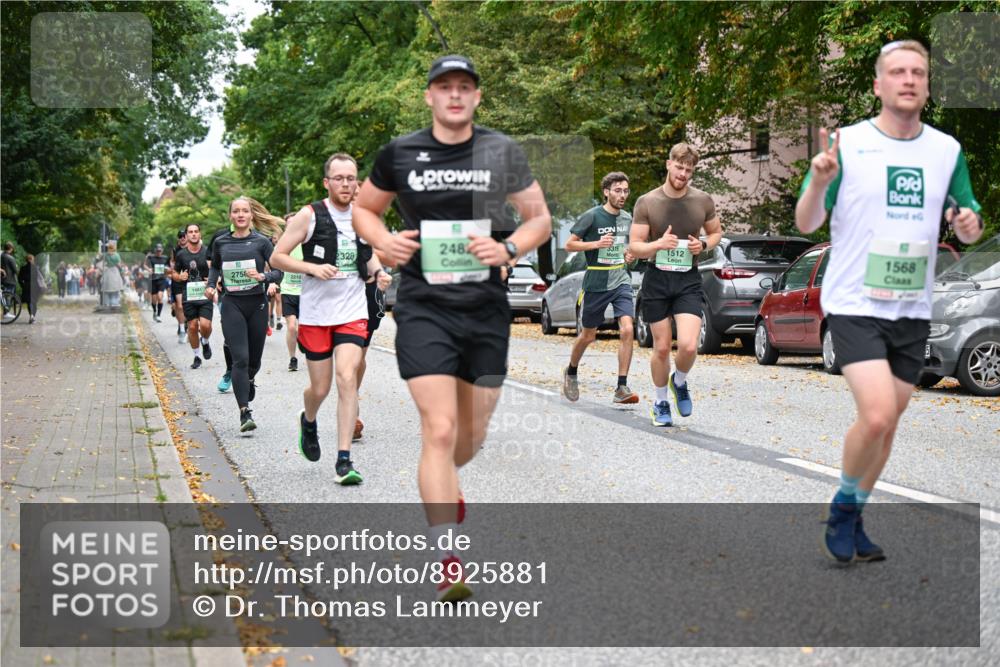 21.09.2025 - PSD Bank Halbmarathon Dr. Thomas Lammeyer http://msf.ph/oto/8925881 21.09.2025 10:45:05 Laufen 2758, 2210, 2328, 2482, 1512, 1568 meine-sportfotos.de