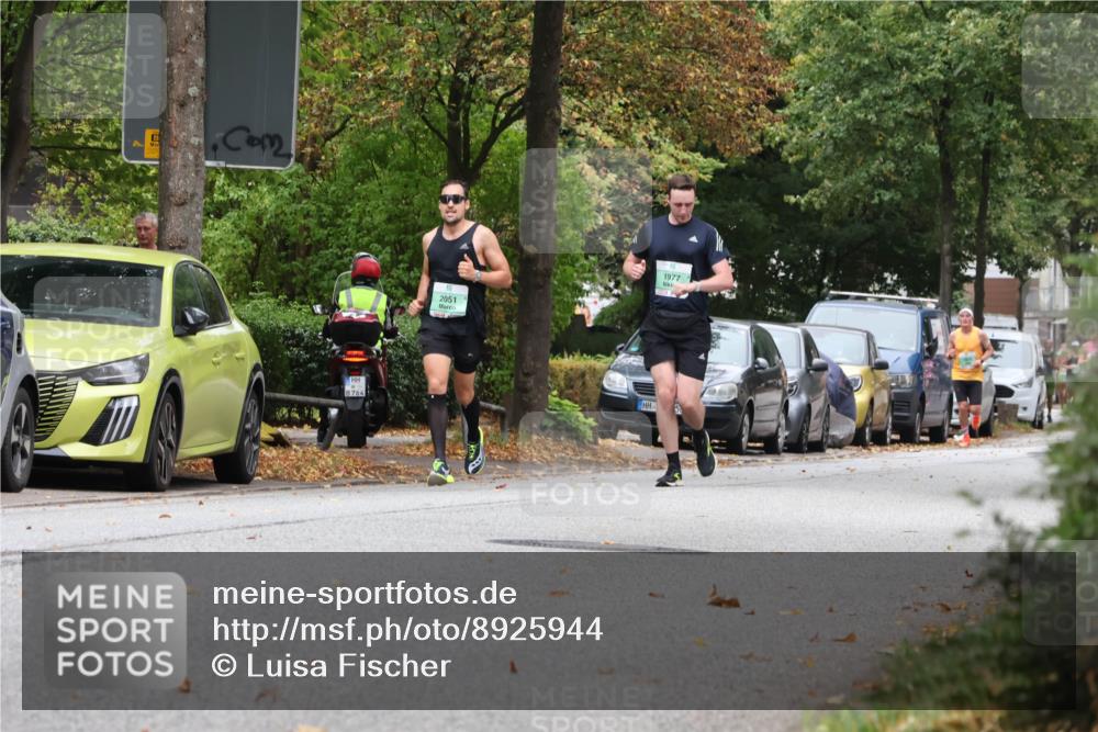 21.09.2025 - PSD Bank Halbmarathon Luisa Fischer http://msf.ph/oto/8925944 21.09.2025 11:26:44 Laufen 8764, 2051, 1977 meine-sportfotos.de