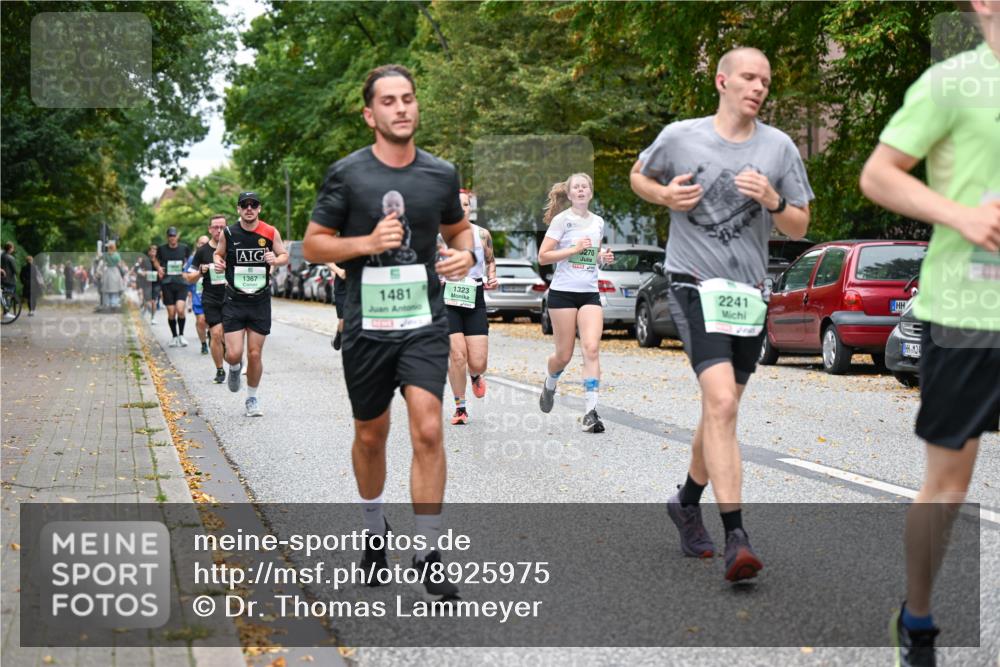 21.09.2025 - PSD Bank Halbmarathon Dr. Thomas Lammeyer http://msf.ph/oto/8925975 21.09.2025 10:45:11 Laufen 1367, 1481, 1323, 2241 meine-sportfotos.de