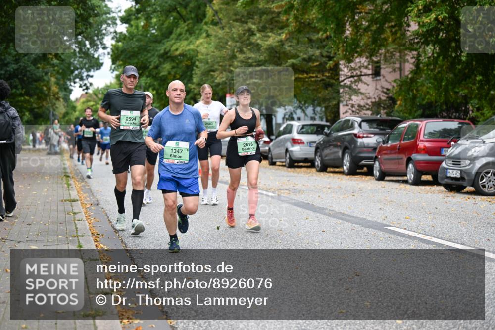 21.09.2025 - PSD Bank Halbmarathon Dr. Thomas Lammeyer http://msf.ph/oto/8926076 21.09.2025 10:45:18 Laufen 2594, 1347, 2583, 2618 meine-sportfotos.de