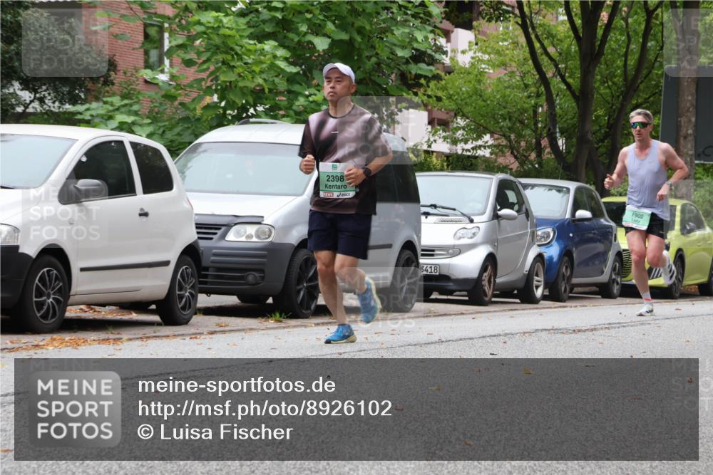 21.09.2025 - PSD Bank Halbmarathon Luisa Fischer http://msf.ph/oto/8926102 21.09.2025 11:27:31 Laufen 2398, 3418, 1902 meine-sportfotos.de
