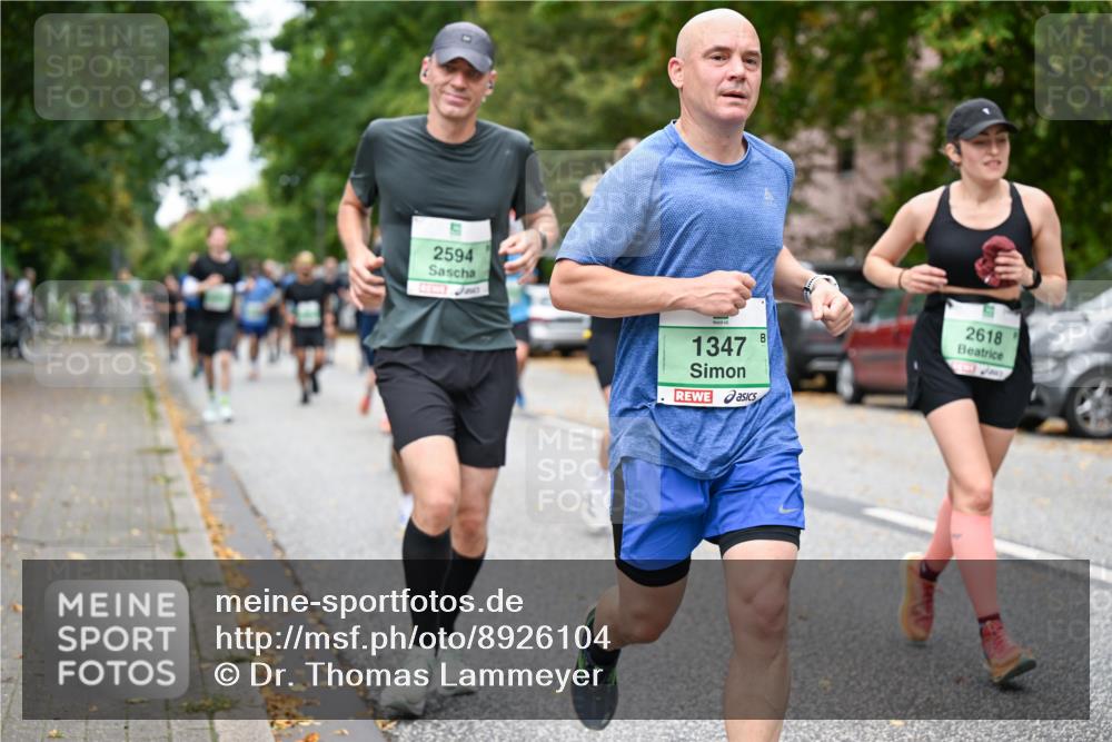 21.09.2025 - PSD Bank Halbmarathon Dr. Thomas Lammeyer http://msf.ph/oto/8926104 21.09.2025 10:45:19 Laufen 2594, 1347, 2618 meine-sportfotos.de