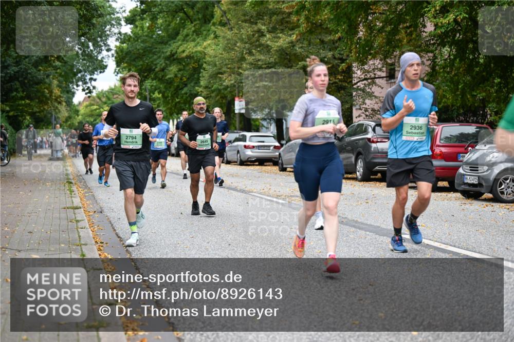 21.09.2025 - PSD Bank Halbmarathon Dr. Thomas Lammeyer http://msf.ph/oto/8926143 21.09.2025 10:45:23 Laufen 2794, 2645, 2915, 2936, 4915 meine-sportfotos.de