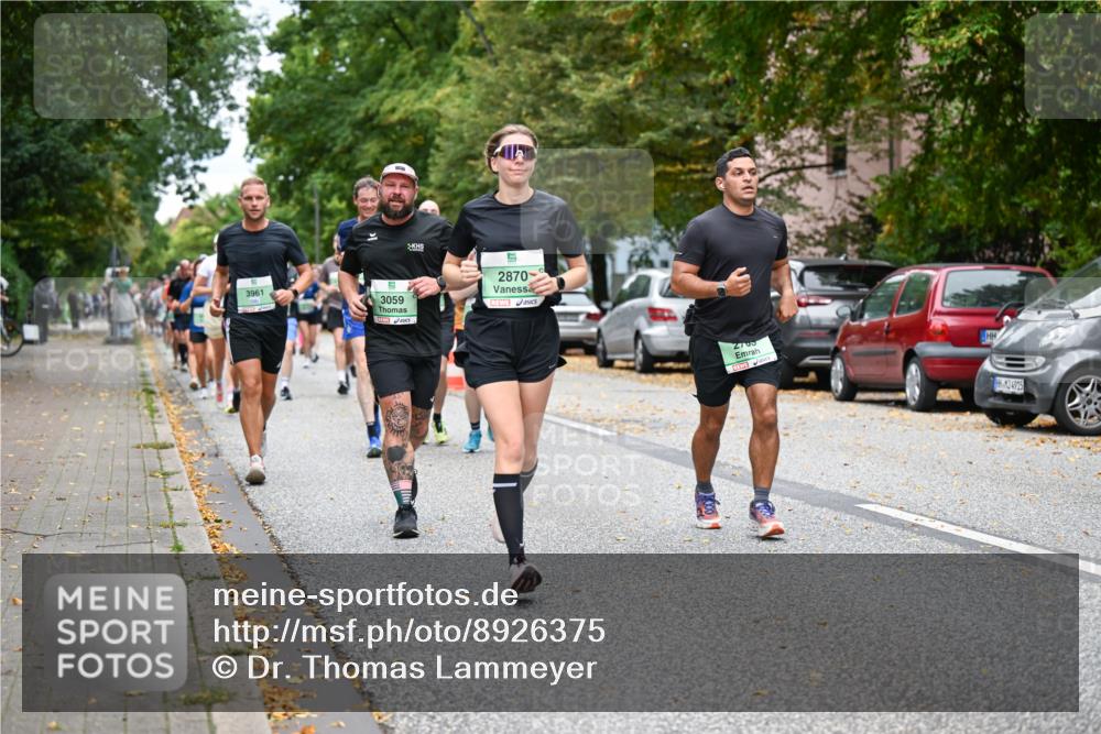 21.09.2025 - PSD Bank Halbmarathon Dr. Thomas Lammeyer http://msf.ph/oto/8926375 21.09.2025 10:45:42 Laufen 3961, 3059, 2870, 2705, 4915 meine-sportfotos.de