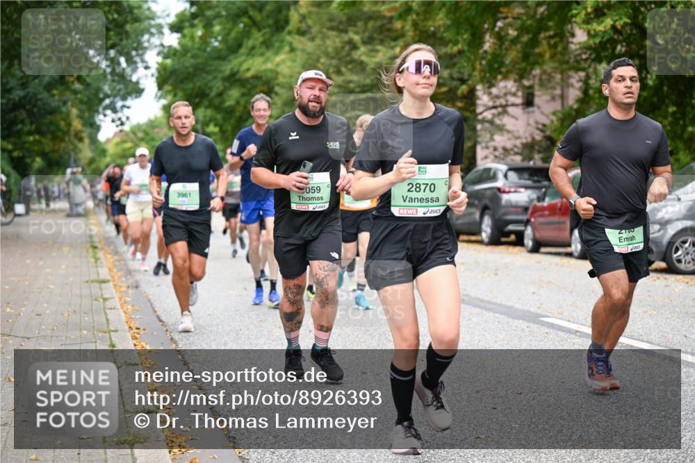 21.09.2025 - PSD Bank Halbmarathon Dr. Thomas Lammeyer http://msf.ph/oto/8926393 21.09.2025 10:45:43 Laufen 3961, 059, 2870, 2705 meine-sportfotos.de