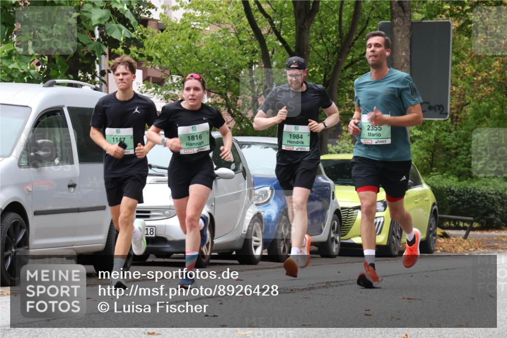21.09.2025 - PSD Bank Halbmarathon Luisa Fischer http://msf.ph/oto/8926428 21.09.2025 11:29:11 Laufen 1147, 18, 1816, 1984, 2355 meine-sportfotos.de