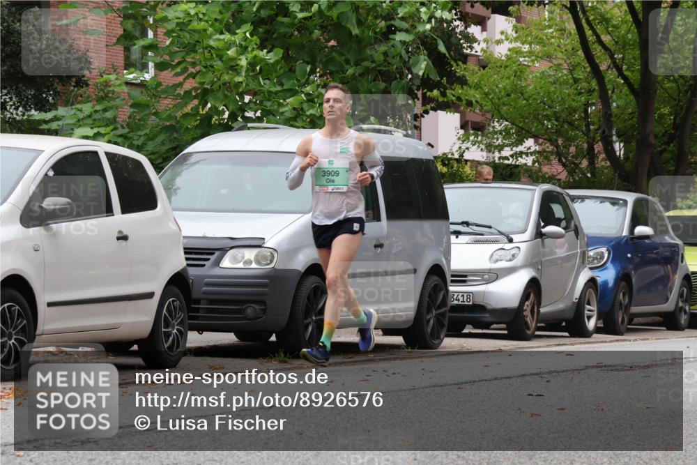 21.09.2025 - PSD Bank Halbmarathon Luisa Fischer http://msf.ph/oto/8926576 21.09.2025 11:29:54 Laufen 3909, 3418 meine-sportfotos.de