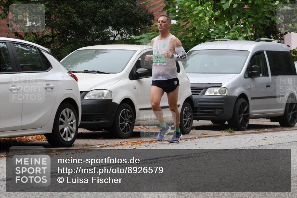 21.09.2025 - PSD Bank Halbmarathon Luisa Fischer http://msf.ph/oto/8926579 21.09.2025 11:29:55 Laufen 3909 meine-sportfotos.de