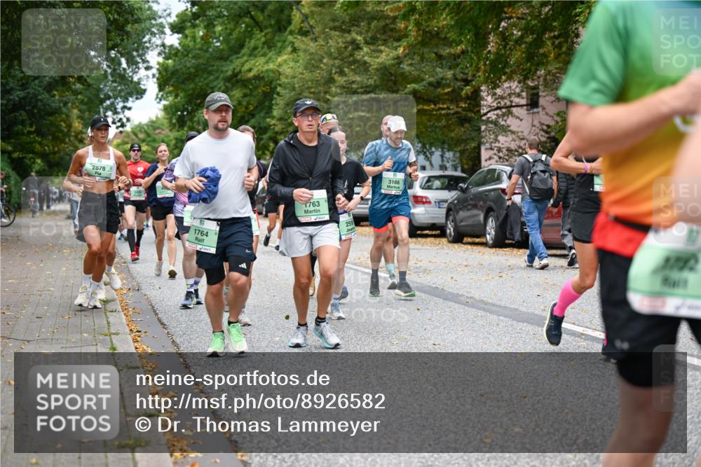 21.09.2025 - PSD Bank Halbmarathon Dr. Thomas Lammeyer http://msf.ph/oto/8926582 21.09.2025 10:45:56 Laufen 2878, 2433, 1764, 1763, 25, 3166, 3782 meine-sportfotos.de