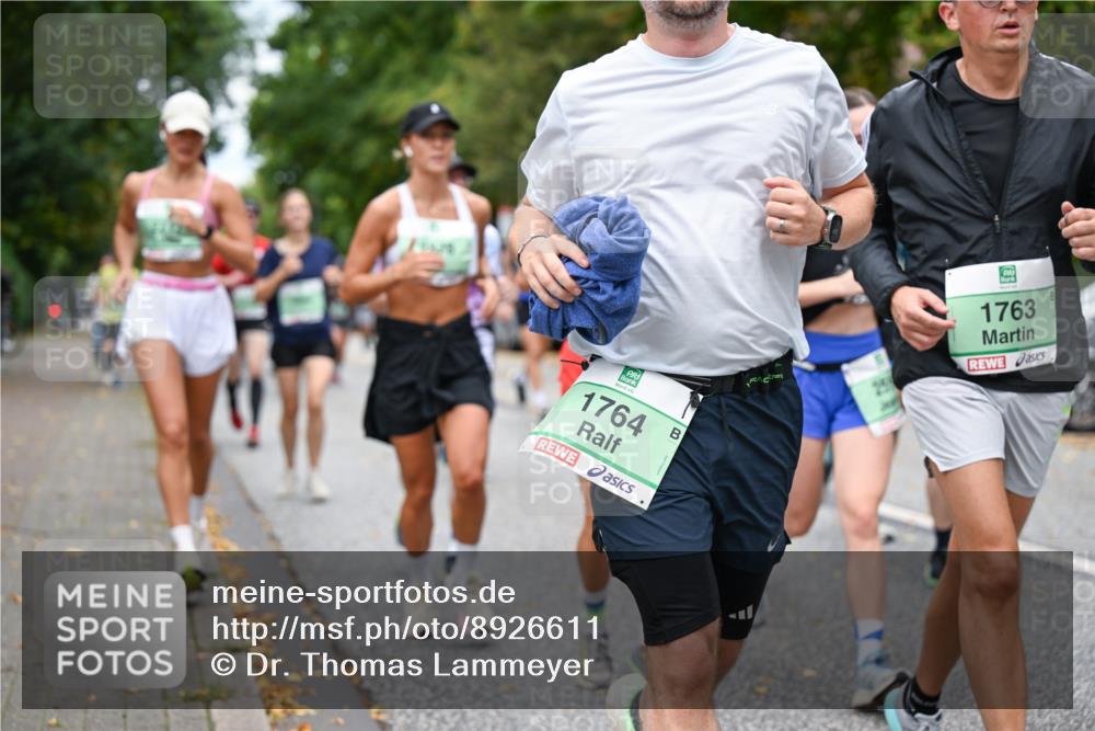 21.09.2025 - PSD Bank Halbmarathon Dr. Thomas Lammeyer http://msf.ph/oto/8926611 21.09.2025 10:45:58 Laufen 1764, 1763 meine-sportfotos.de