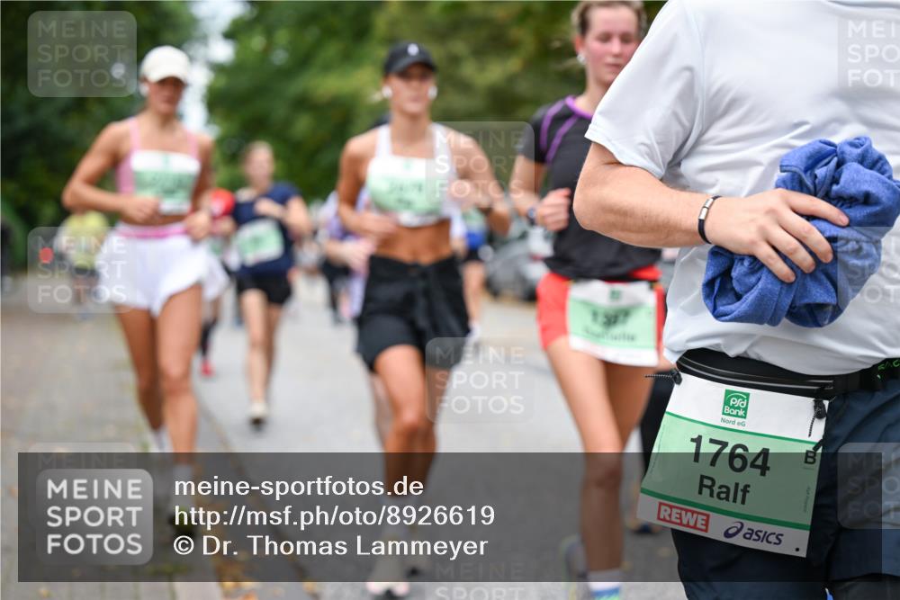 21.09.2025 - PSD Bank Halbmarathon Dr. Thomas Lammeyer http://msf.ph/oto/8926619 21.09.2025 10:45:58 Laufen 1377, 1764 meine-sportfotos.de