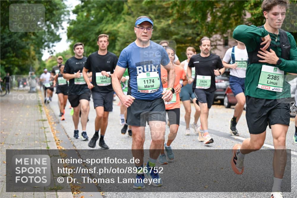 21.09.2025 - PSD Bank Halbmarathon Dr. Thomas Lammeyer http://msf.ph/oto/8926752 21.09.2025 10:46:09 Laufen 1648, 2024, 1174, 2826, 2604, 2385 meine-sportfotos.de
