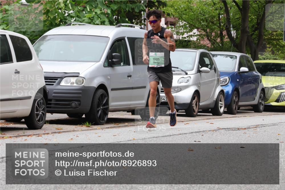21.09.2025 - PSD Bank Halbmarathon Luisa Fischer http://msf.ph/oto/8926893 21.09.2025 11:31:38 Laufen 1801, 341 meine-sportfotos.de