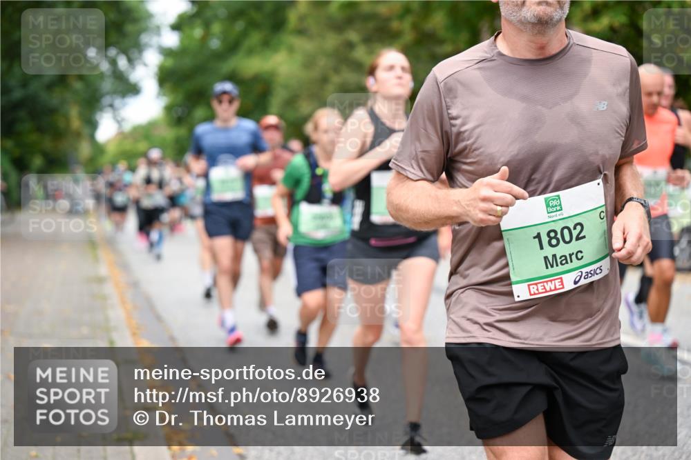 21.09.2025 - PSD Bank Halbmarathon Dr. Thomas Lammeyer http://msf.ph/oto/8926938 21.09.2025 10:46:20 Laufen 1802 meine-sportfotos.de