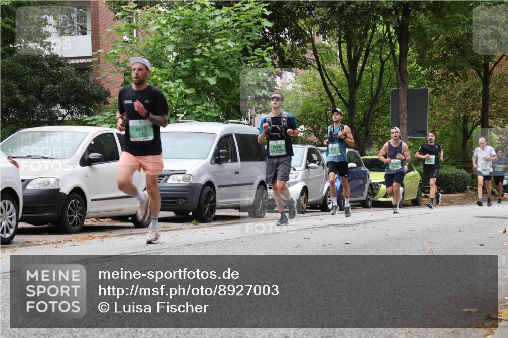 21.09.2025 - PSD Bank Halbmarathon Luisa Fischer http://msf.ph/oto/8927003 21.09.2025 11:32:10 Laufen 3911, 34, 2220, 2127, 21231 meine-sportfotos.de