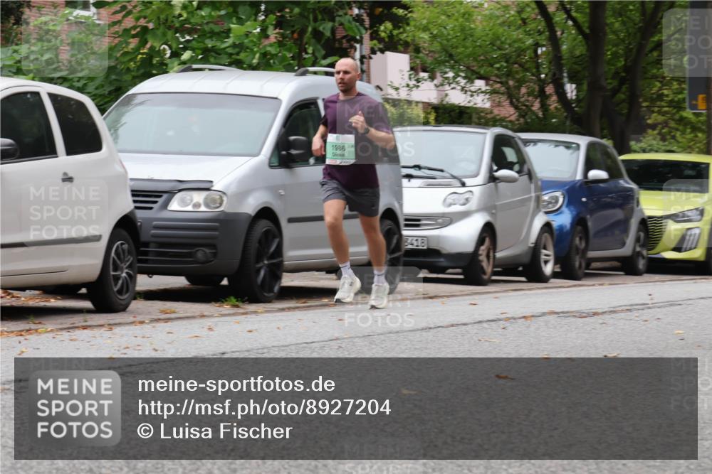 21.09.2025 - PSD Bank Halbmarathon Luisa Fischer http://msf.ph/oto/8927204 21.09.2025 11:33:19 Laufen 1986, 3418 meine-sportfotos.de