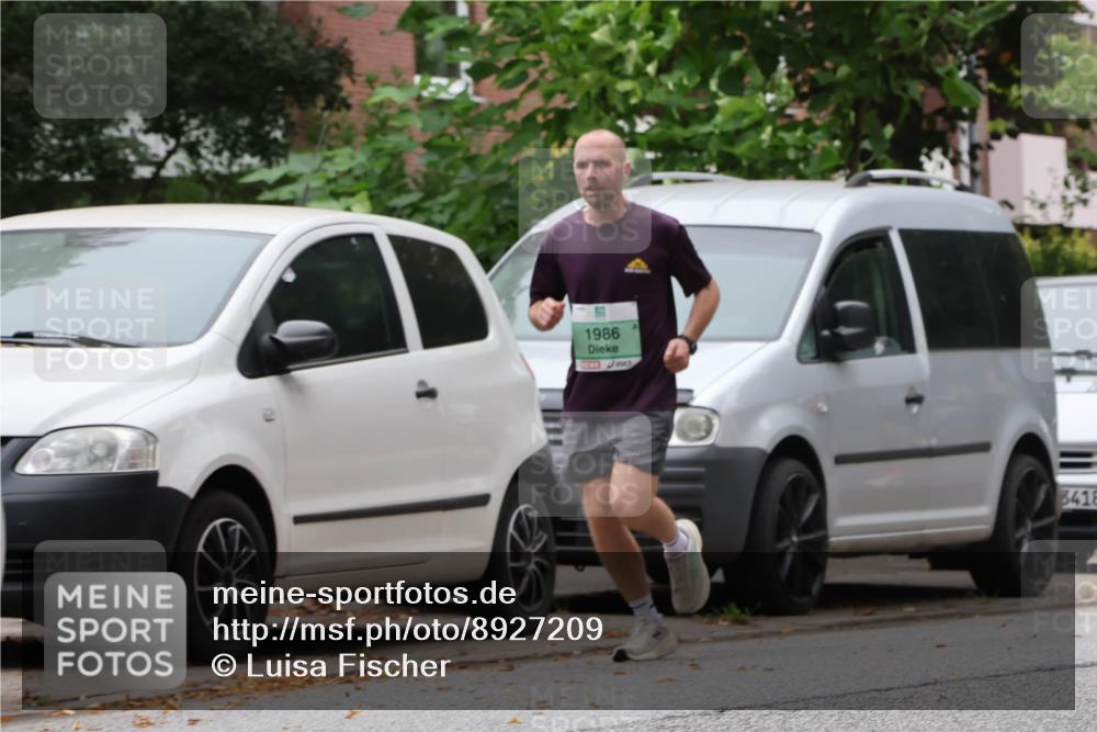 21.09.2025 - PSD Bank Halbmarathon Luisa Fischer http://msf.ph/oto/8927209 21.09.2025 11:33:20 Laufen 1986, 8418 meine-sportfotos.de