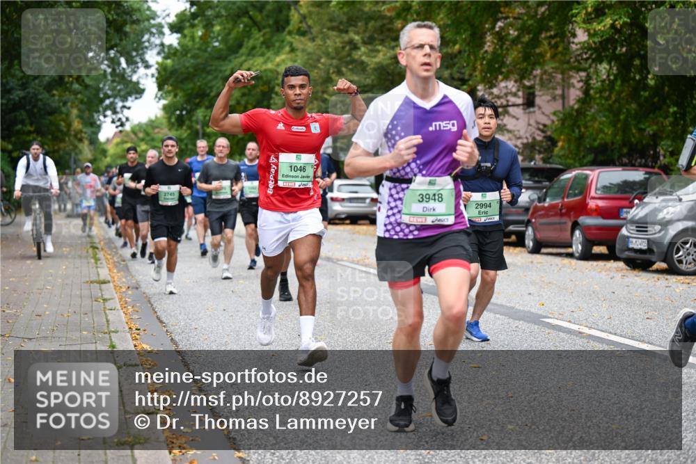 21.09.2025 - PSD Bank Halbmarathon Dr. Thomas Lammeyer http://msf.ph/oto/8927257 21.09.2025 10:46:41 Laufen 2745, 5, 1046, 3948, 2994, 4925 meine-sportfotos.de