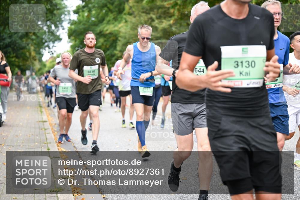 21.09.2025 - PSD Bank Halbmarathon Dr. Thomas Lammeyer http://msf.ph/oto/8927361 21.09.2025 10:46:47 Laufen 2452, 3510, 2629, 644, 3130 meine-sportfotos.de
