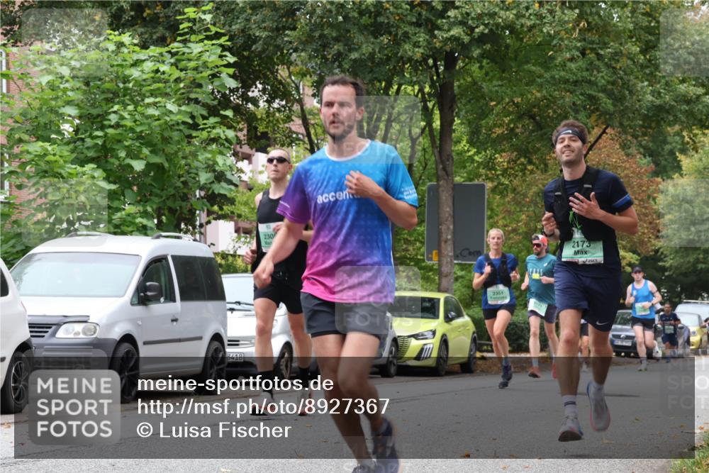 21.09.2025 - PSD Bank Halbmarathon Luisa Fischer http://msf.ph/oto/8927367 21.09.2025 11:34:14 Laufen 3418, 230, 2351, 2171, 2173 meine-sportfotos.de