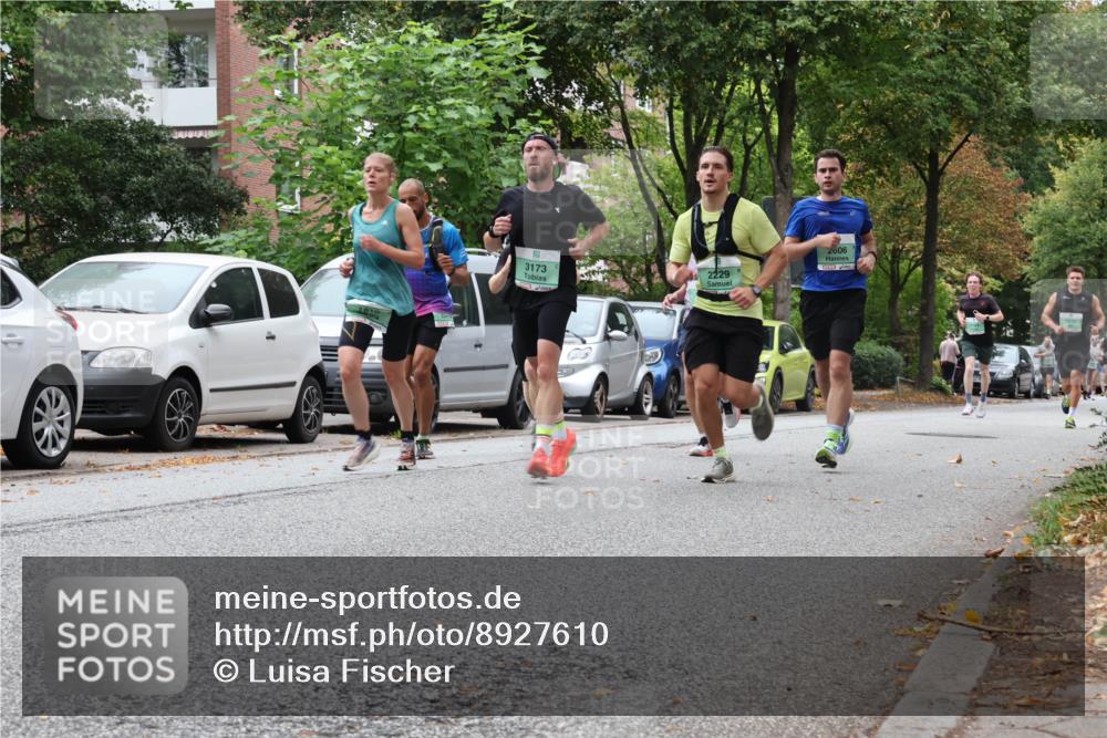 21.09.2025 - PSD Bank Halbmarathon Luisa Fischer http://msf.ph/oto/8927610 21.09.2025 11:35:29 Laufen 3173, 2606, 2229 meine-sportfotos.de