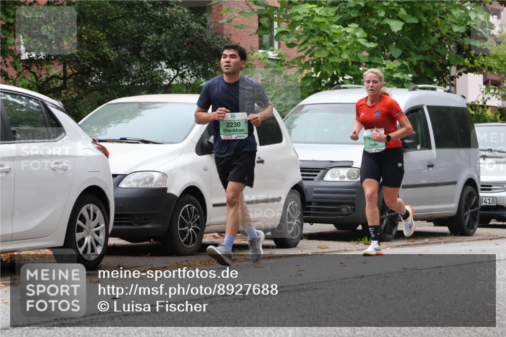 21.09.2025 - PSD Bank Halbmarathon Luisa Fischer http://msf.ph/oto/8927688 21.09.2025 11:35:59 Laufen 2230, 13, 3418 meine-sportfotos.de