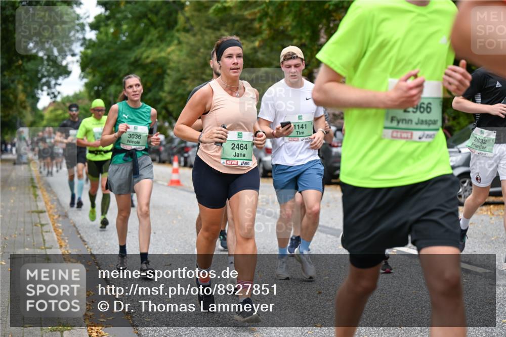 21.09.2025 - PSD Bank Halbmarathon Dr. Thomas Lammeyer http://msf.ph/oto/8927851 21.09.2025 10:47:22 Laufen 3036, 2464, 1141, 2966, 2832 meine-sportfotos.de