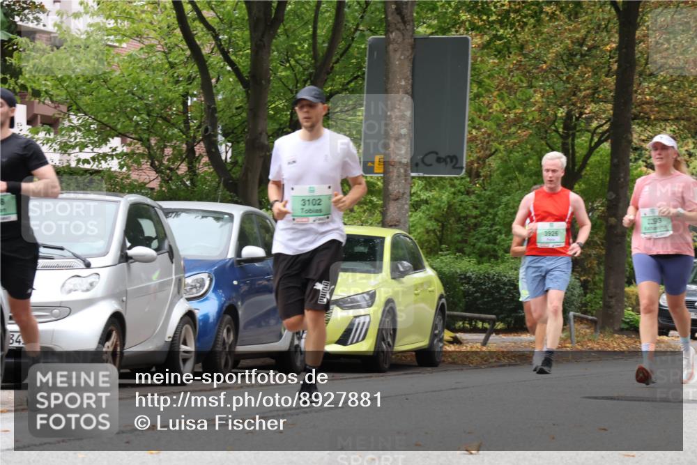 21.09.2025 - PSD Bank Halbmarathon Luisa Fischer http://msf.ph/oto/8927881 21.09.2025 11:37:08 Laufen 34, 3102, 3926, 2293 meine-sportfotos.de