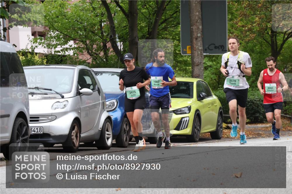 21.09.2025 - PSD Bank Halbmarathon Luisa Fischer http://msf.ph/oto/8927930 21.09.2025 11:37:22 Laufen 3418, 2415, 1987, 2570, 2004 meine-sportfotos.de