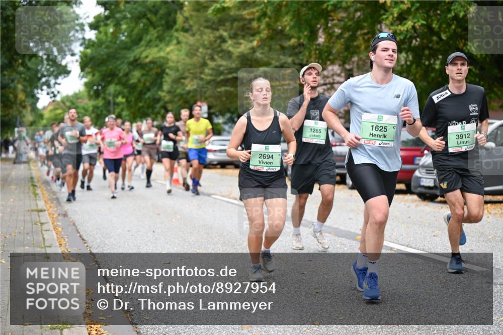 21.09.2025 - PSD Bank Halbmarathon Dr. Thomas Lammeyer http://msf.ph/oto/8927954 21.09.2025 10:47:29 Laufen 2694, 1265, 1625, 3912 meine-sportfotos.de