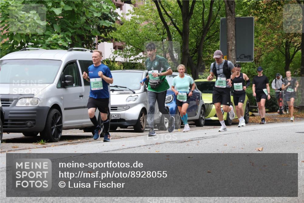 21.09.2025 - PSD Bank Halbmarathon Luisa Fischer http://msf.ph/oto/8928055 21.09.2025 11:37:51 Laufen 2445, 3418, 2251, 2880, 2993 meine-sportfotos.de