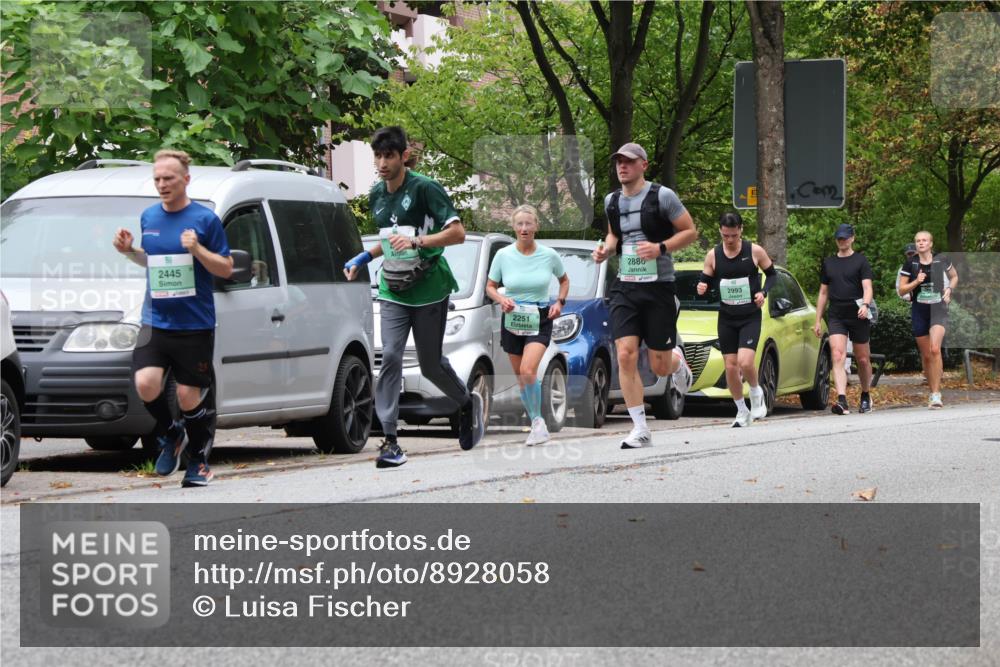 21.09.2025 - PSD Bank Halbmarathon Luisa Fischer http://msf.ph/oto/8928058 21.09.2025 11:37:51 Laufen 2445, 2251, 2880, 2993 meine-sportfotos.de