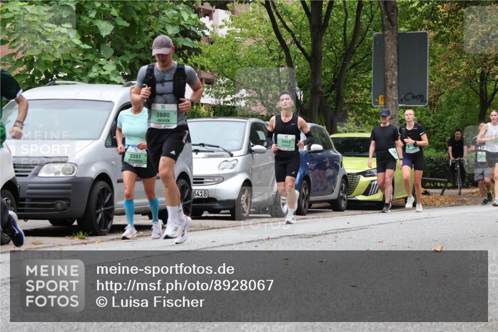 21.09.2025 - PSD Bank Halbmarathon Luisa Fischer http://msf.ph/oto/8928067 21.09.2025 11:37:53 Laufen 2251, 2880, 2993, 3418 meine-sportfotos.de