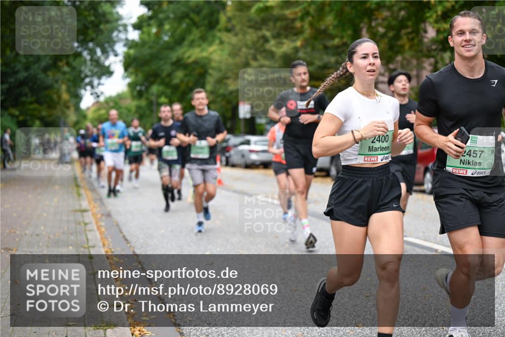 21.09.2025 - PSD Bank Halbmarathon Dr. Thomas Lammeyer http://msf.ph/oto/8928069 21.09.2025 10:47:40 Laufen 2400, 2457 meine-sportfotos.de
