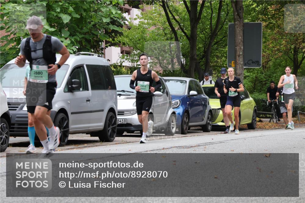21.09.2025 - PSD Bank Halbmarathon Luisa Fischer http://msf.ph/oto/8928070 21.09.2025 11:37:54 Laufen 2880, 3418, 2993, 2214 meine-sportfotos.de