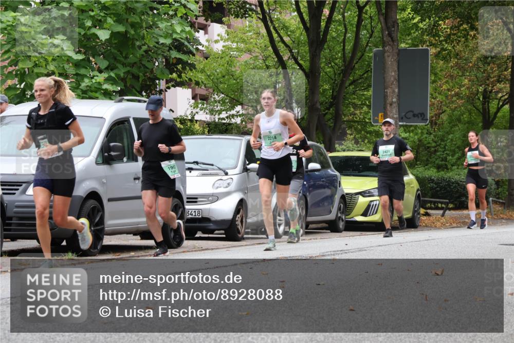 21.09.2025 - PSD Bank Halbmarathon Luisa Fischer http://msf.ph/oto/8928088 21.09.2025 11:37:57 Laufen 1983, 3418, 2214, 2421 meine-sportfotos.de
