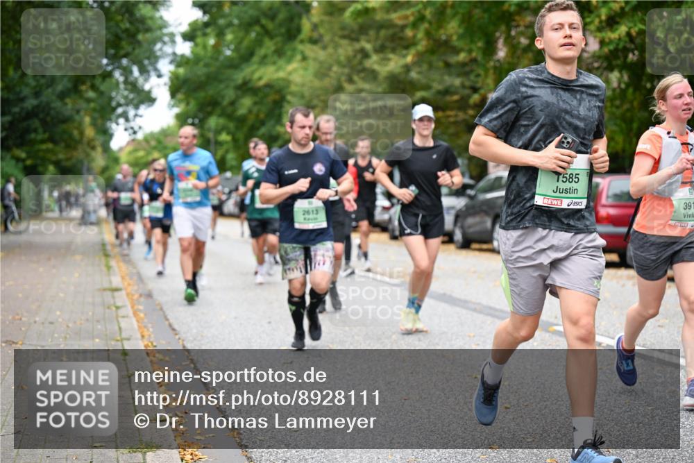 21.09.2025 - PSD Bank Halbmarathon Dr. Thomas Lammeyer http://msf.ph/oto/8928111 21.09.2025 10:47:42 Laufen 2613, 585, 391 meine-sportfotos.de