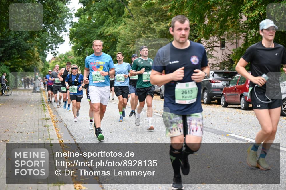 21.09.2025 - PSD Bank Halbmarathon Dr. Thomas Lammeyer http://msf.ph/oto/8928135 21.09.2025 10:47:43 Laufen 2593, 2326, 2972, 1696, 2613 meine-sportfotos.de