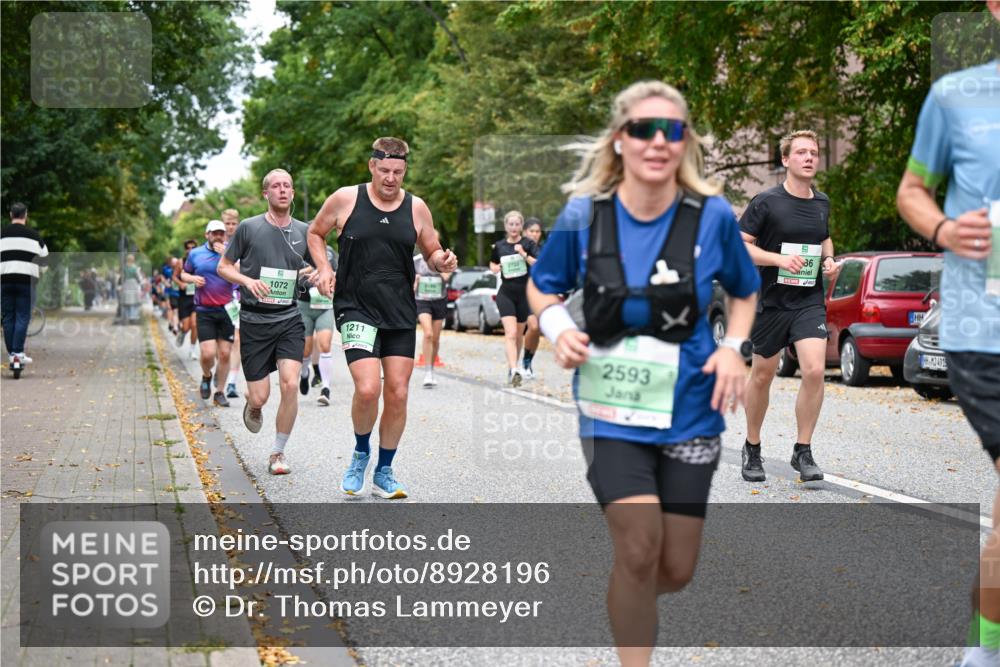 21.09.2025 - PSD Bank Halbmarathon Dr. Thomas Lammeyer http://msf.ph/oto/8928196 21.09.2025 10:47:48 Laufen 1072, 4, 1211, 2593, 86, 50, 4925 meine-sportfotos.de