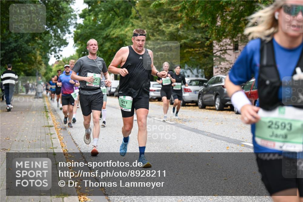 21.09.2025 - PSD Bank Halbmarathon Dr. Thomas Lammeyer http://msf.ph/oto/8928211 21.09.2025 10:47:48 Laufen 72, 1211, 2593 meine-sportfotos.de