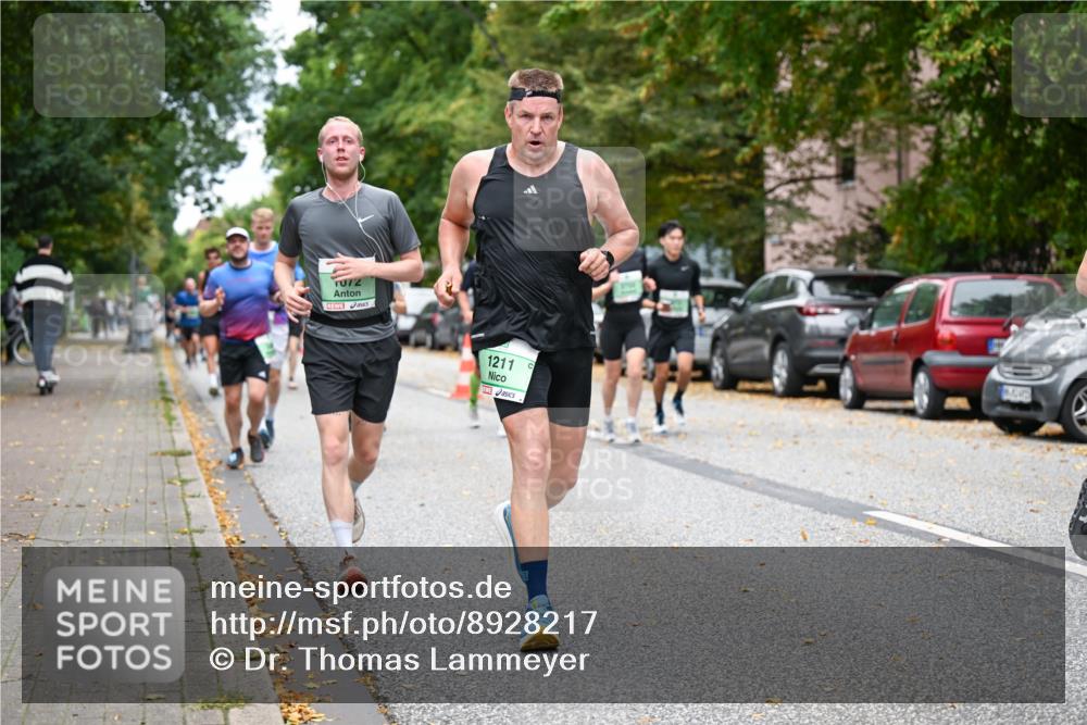 21.09.2025 - PSD Bank Halbmarathon Dr. Thomas Lammeyer http://msf.ph/oto/8928217 21.09.2025 10:47:49 Laufen 72, 1211 meine-sportfotos.de