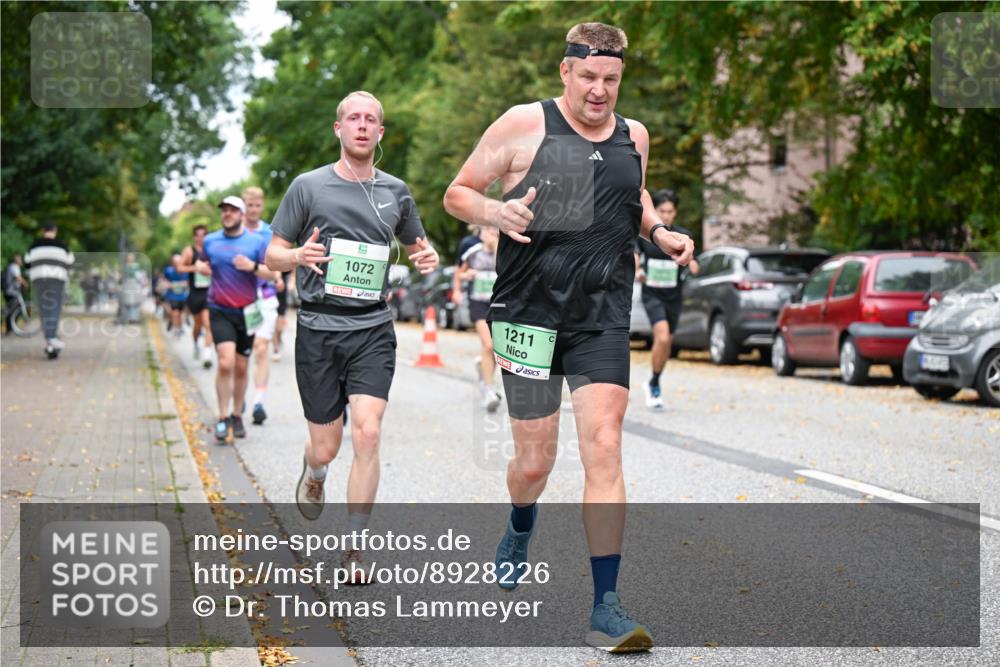 21.09.2025 - PSD Bank Halbmarathon Dr. Thomas Lammeyer http://msf.ph/oto/8928226 21.09.2025 10:47:49 Laufen 1072, 1211 meine-sportfotos.de