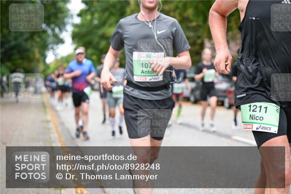 21.09.2025 - PSD Bank Halbmarathon Dr. Thomas Lammeyer http://msf.ph/oto/8928248 21.09.2025 10:47:50 Laufen 107, 1211 meine-sportfotos.de