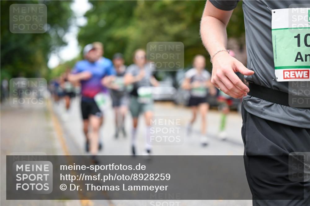 21.09.2025 - PSD Bank Halbmarathon Dr. Thomas Lammeyer http://msf.ph/oto/8928259 21.09.2025 10:47:51 Laufen 10 meine-sportfotos.de