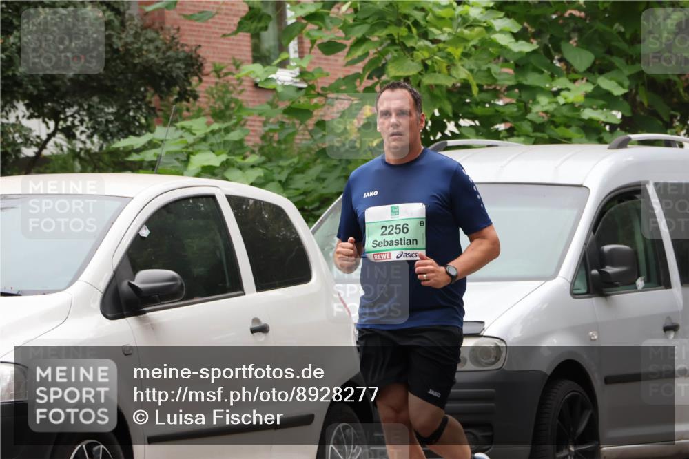 21.09.2025 - PSD Bank Halbmarathon Luisa Fischer http://msf.ph/oto/8928277 21.09.2025 11:38:39 Laufen 2256 meine-sportfotos.de
