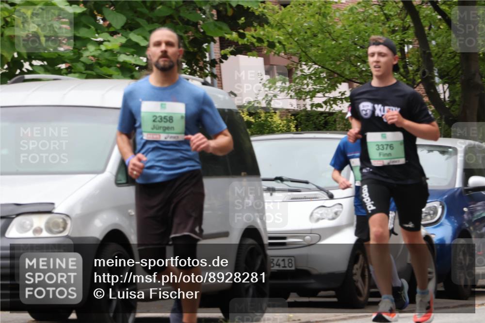 21.09.2025 - PSD Bank Halbmarathon Luisa Fischer http://msf.ph/oto/8928281 21.09.2025 11:38:40 Laufen 3376, 2358, 3418 meine-sportfotos.de