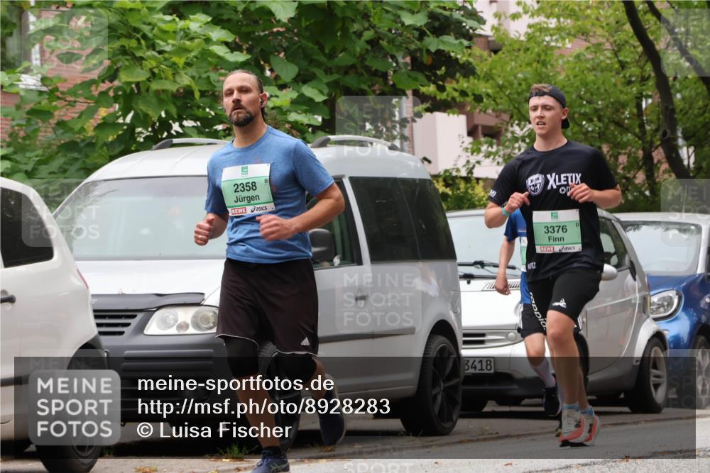 21.09.2025 - PSD Bank Halbmarathon Luisa Fischer http://msf.ph/oto/8928283 21.09.2025 11:38:40 Laufen 2358, 3418, 3376 meine-sportfotos.de