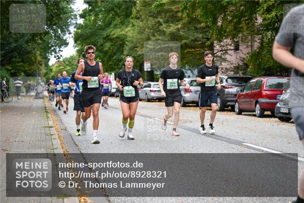 21.09.2025 - PSD Bank Halbmarathon Dr. Thomas Lammeyer http://msf.ph/oto/8928321 21.09.2025 10:47:55 Laufen 2885, 2841, 2574, 4915 meine-sportfotos.de