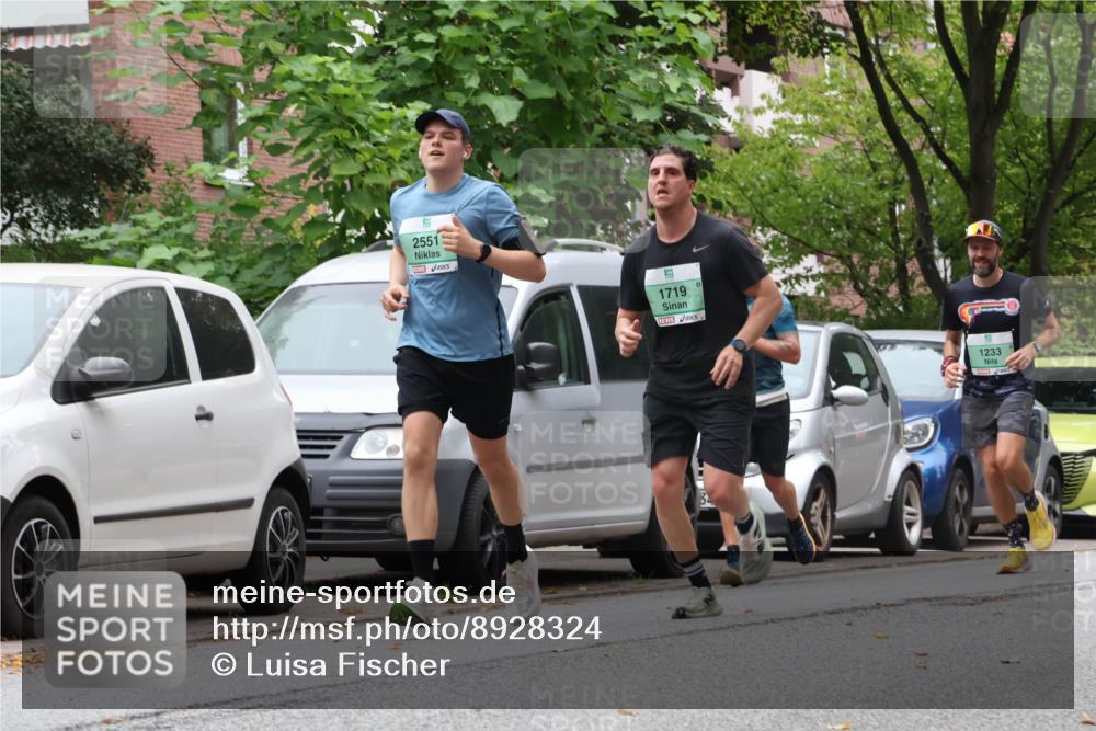 21.09.2025 - PSD Bank Halbmarathon Luisa Fischer http://msf.ph/oto/8928324 21.09.2025 11:38:51 Laufen 2551, 1719, 1233 meine-sportfotos.de