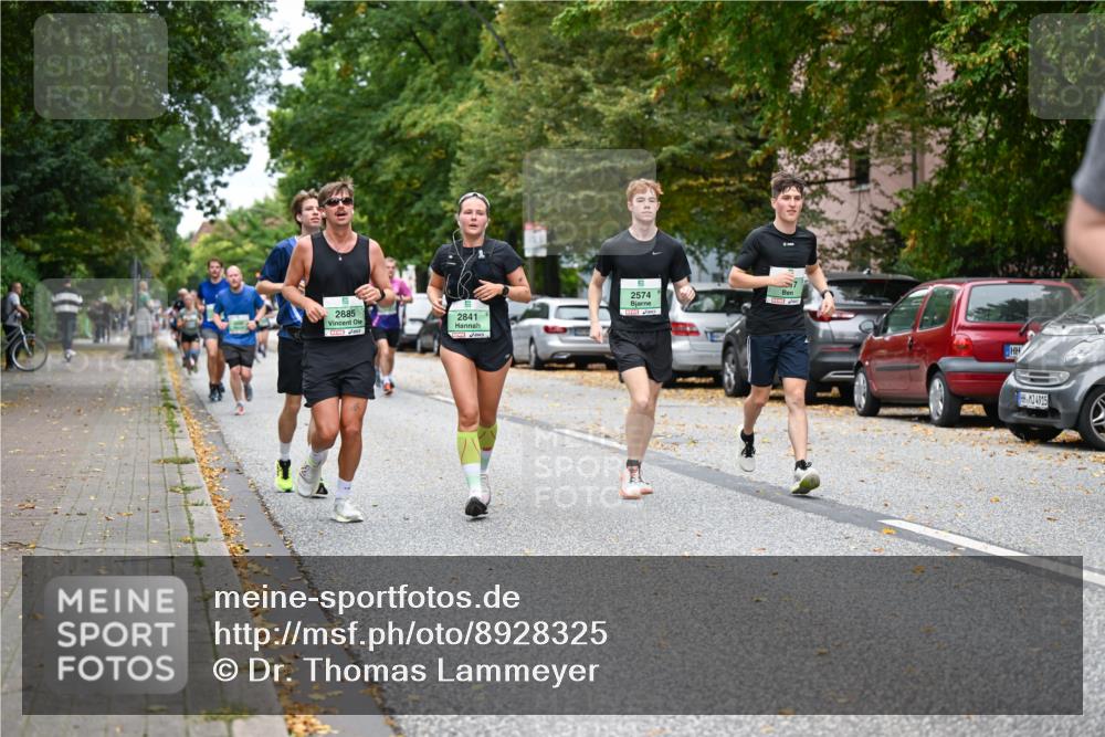 21.09.2025 - PSD Bank Halbmarathon Dr. Thomas Lammeyer http://msf.ph/oto/8928325 21.09.2025 10:47:55 Laufen 2885, 2841, 2574, 4915 meine-sportfotos.de
